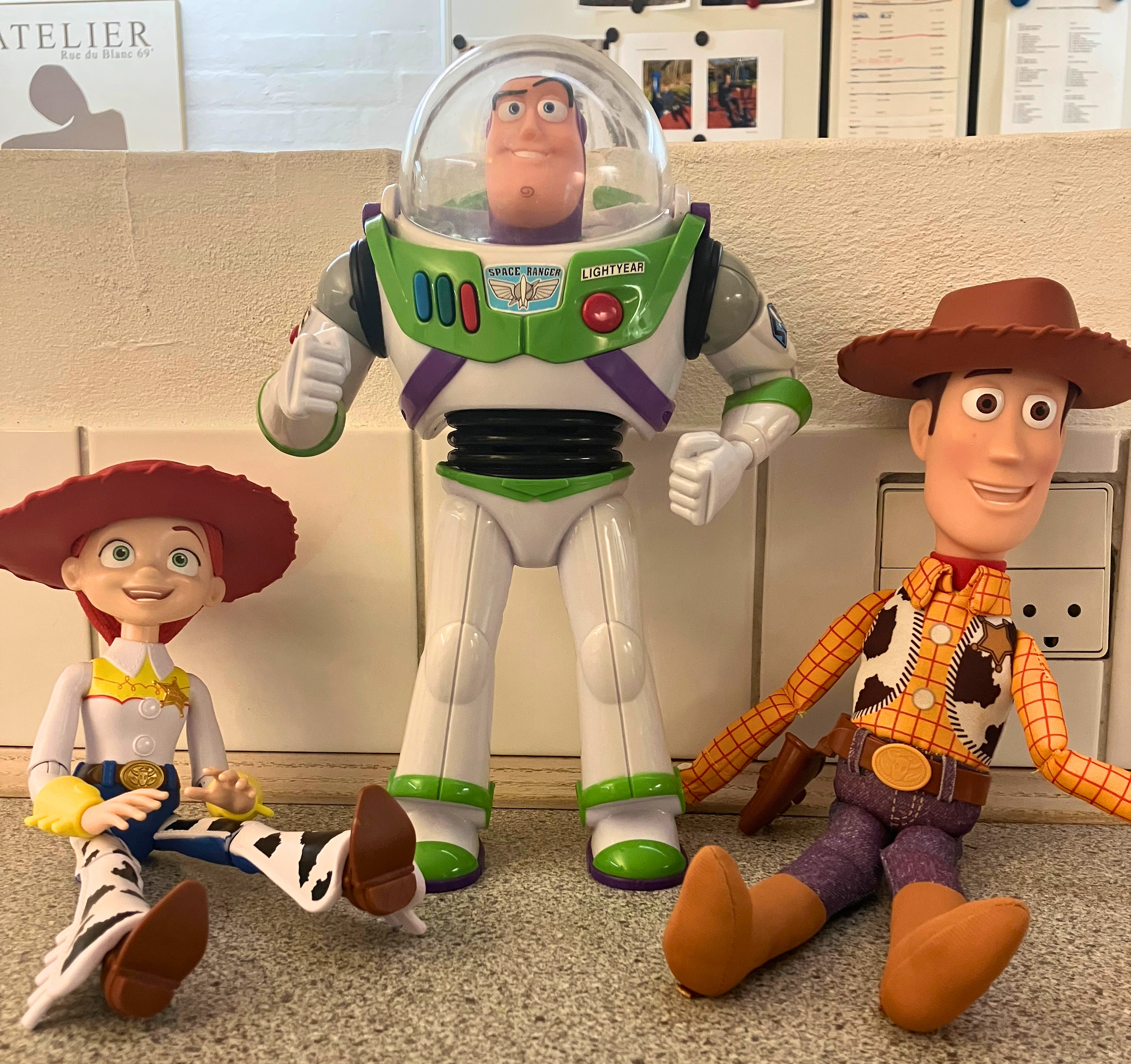 Nicholas' tre flotte Toy Story-figurer: Jessie, Buzz og Woody. 