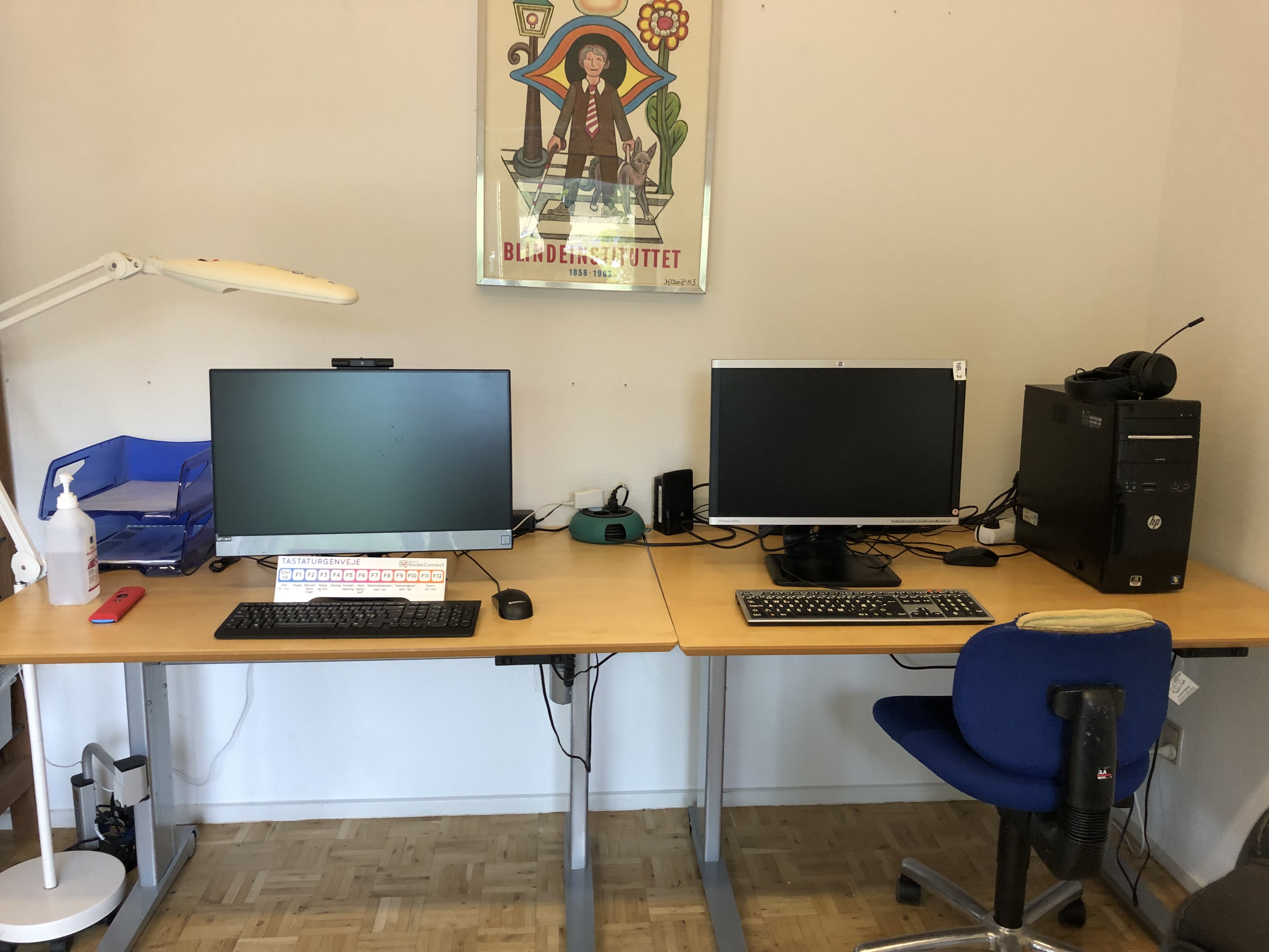 Der er blevet rigtig flot i IT-caféen. Der er for eksempel blevet ryddeligt ved computerne. 