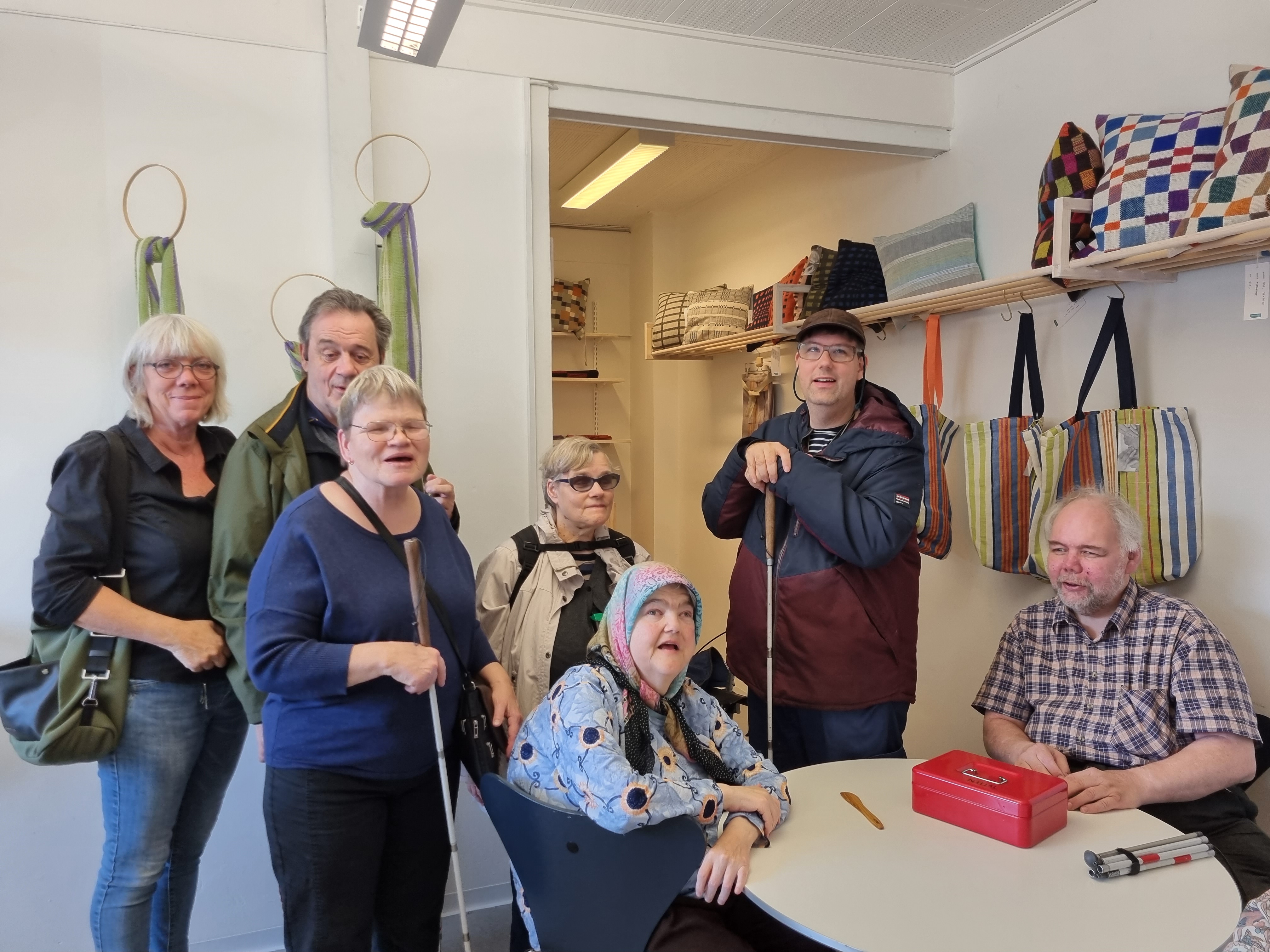 Væveholdet fra Bredegaard og Flemming.